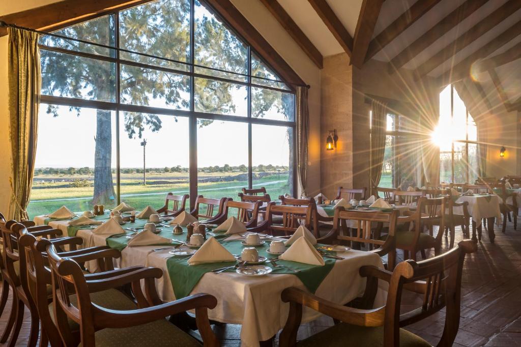 Ol Pejeta Sweetwaters Serena Camp Holiday Package