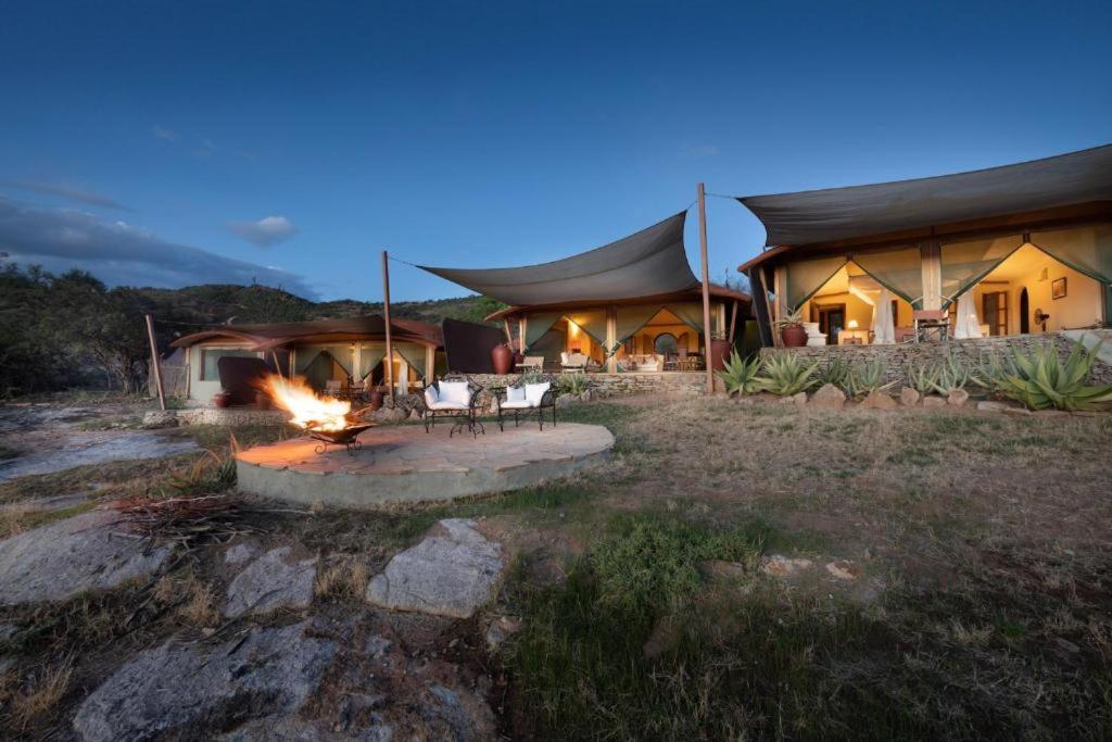 Saruni Samburu | Luxury Safari Lodge in Kenya’s Kalama Conservancy