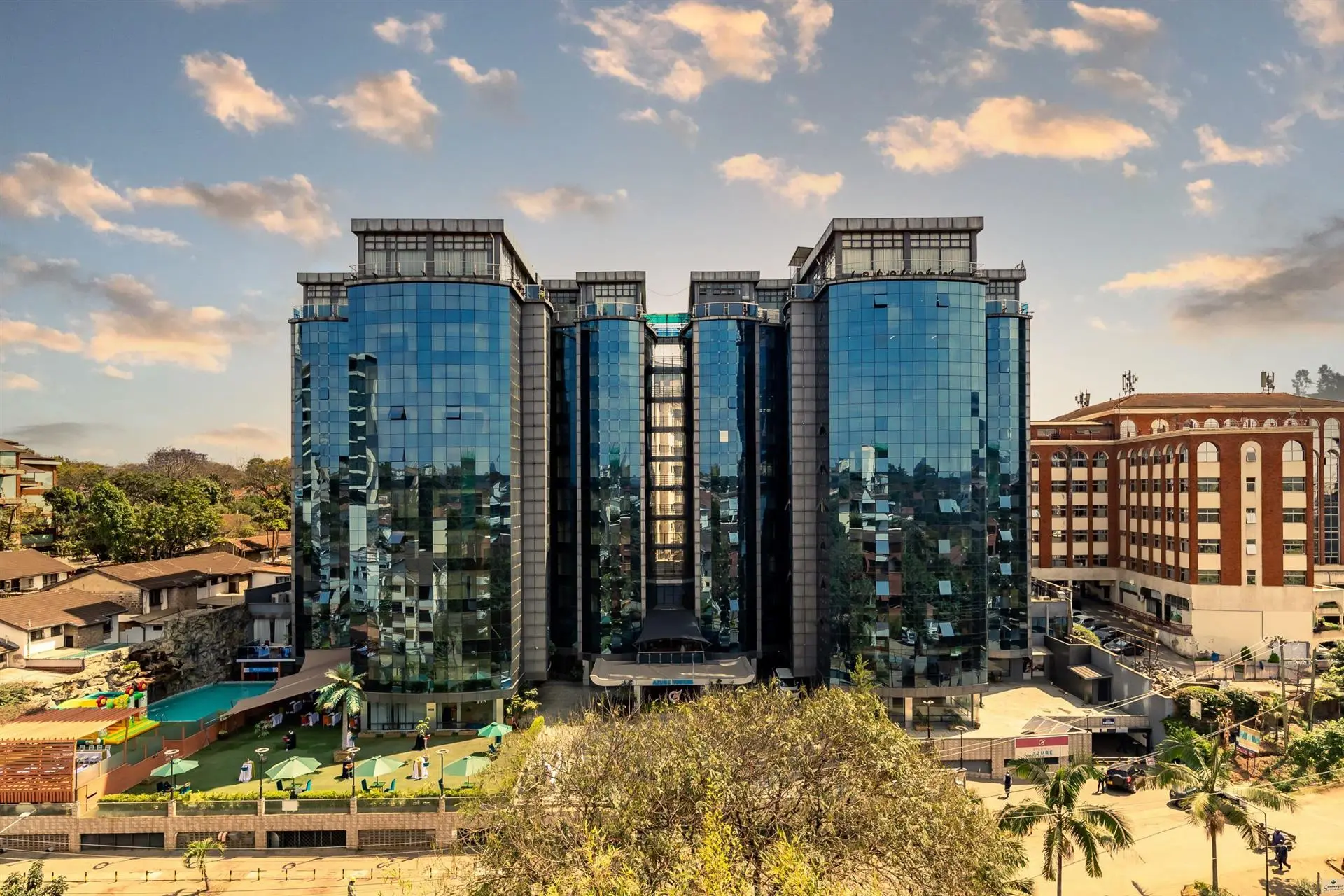 Sankara Nairobi, Autograph Collection