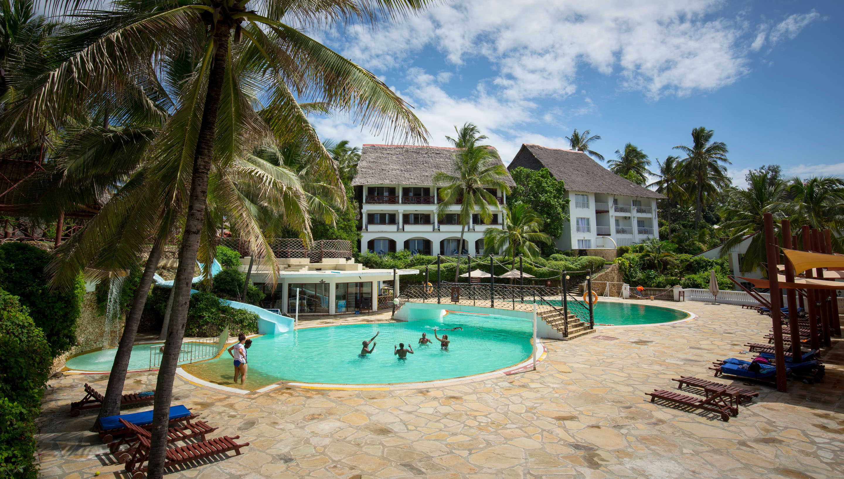 Voyager Beach Resort Holiday Package