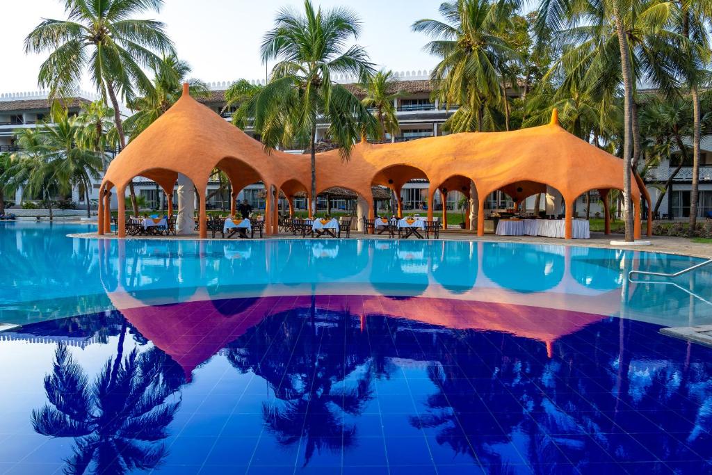 🎅 Diani Christmas Holiday Package 2025 – Festive Bliss by the Sea