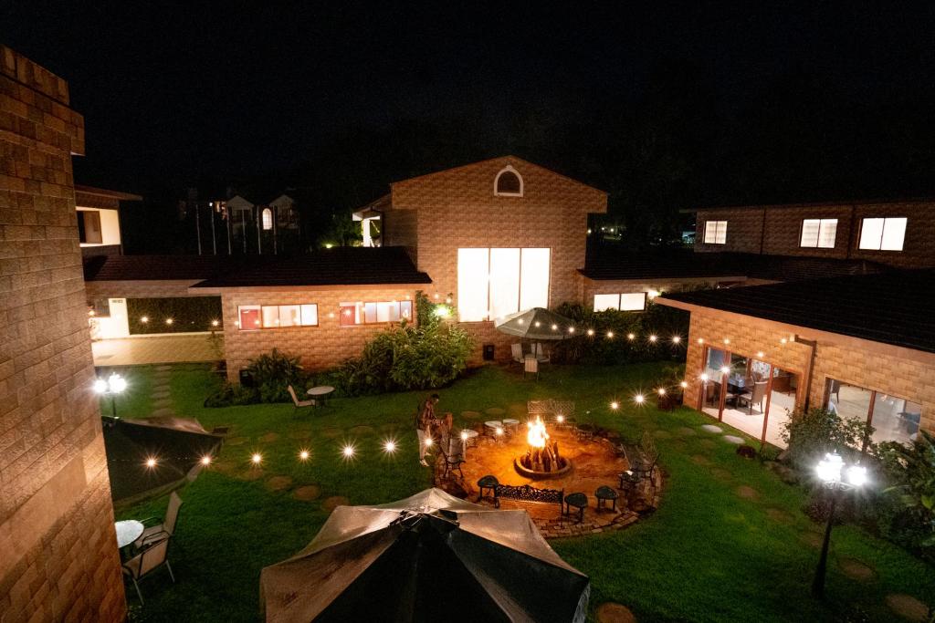 🏢 Elevate Your Team Spirit at Panari Resort – Productivity, Bonding & Scenic Inspiration! 🌄✨