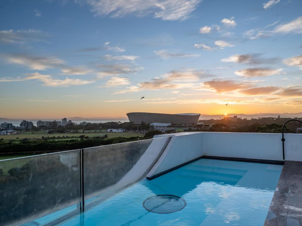 Easter Getaway at New Hotel Green Point Cape Town Coastal Comfort & City Exploration