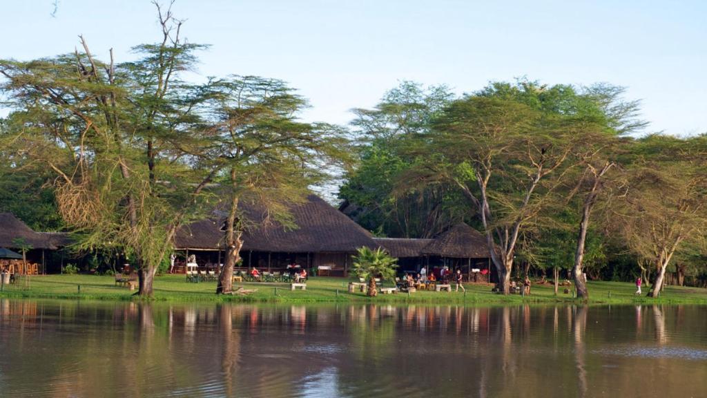 Voyager Ziwani Tented Camp Luxury Safari Escape in Tsavo West