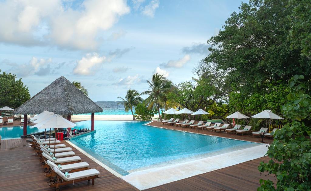 Adaaran Select Hudhuranfushi Maldives Holiday Package 2026 – Tropical Island Escape & Overwater Villa Experience